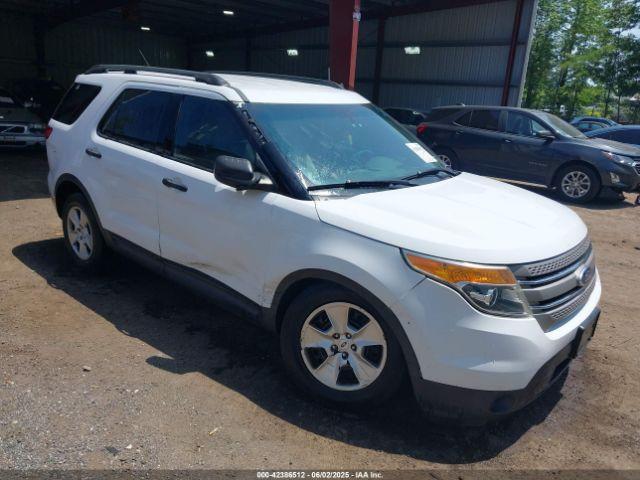  Salvage Ford Explorer