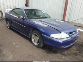  Salvage Ford Mustang