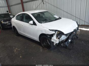  Salvage Mazda Mazda3