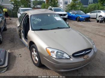  Salvage Ford Taurus