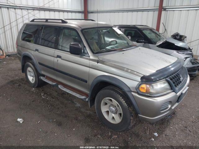  Salvage Mitsubishi Montero Sport