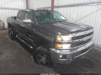  Salvage Chevrolet Silverado 2500