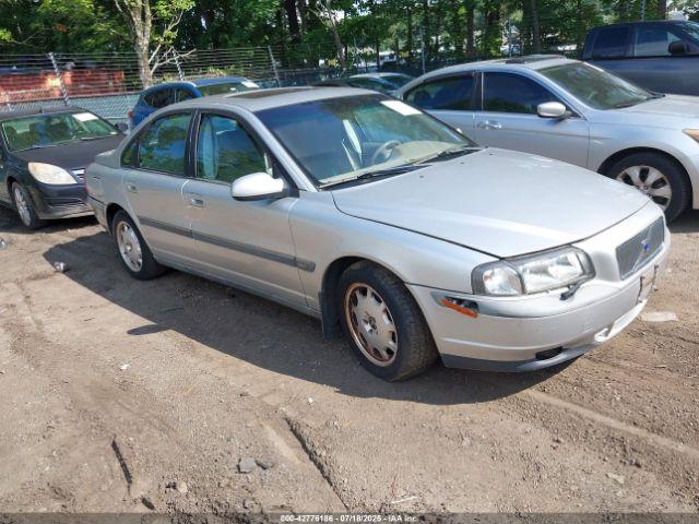  Salvage Volvo S80
