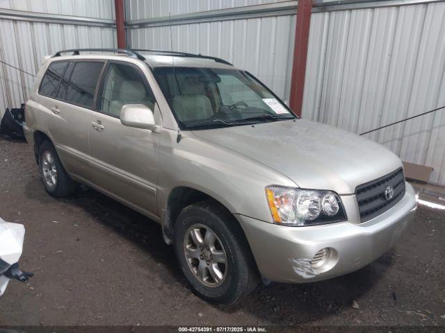  Salvage Toyota Highlander