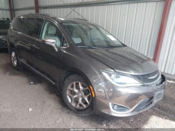  Salvage Chrysler Pacifica