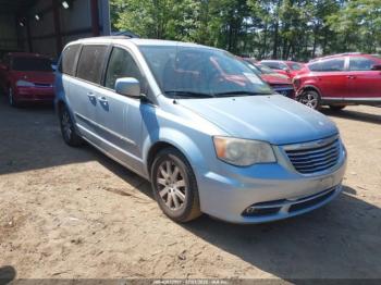  Salvage Chrysler Town & Country