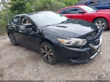  Salvage Nissan Maxima