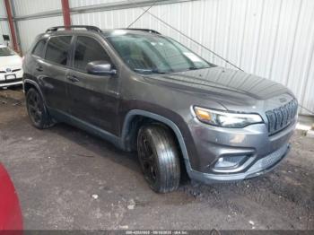  Salvage Jeep Cherokee