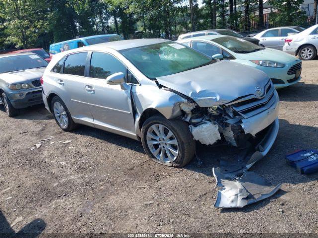  Salvage Toyota Venza