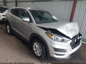 Salvage Hyundai TUCSON