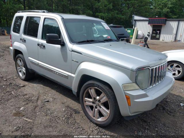  Salvage Jeep Liberty