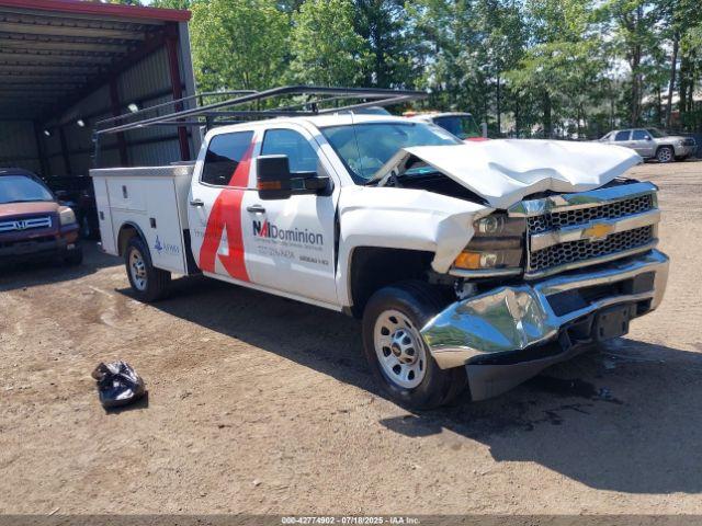  Salvage Chevrolet Silverado 2500