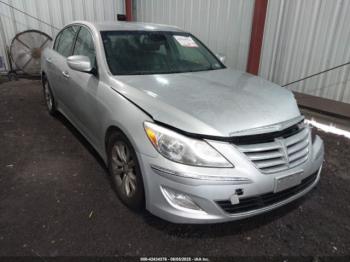  Salvage Hyundai Genesis