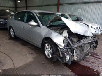  Salvage Nissan Altima