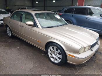  Salvage Jaguar XJ