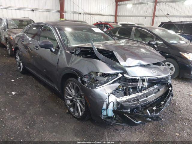  Salvage Toyota Crown