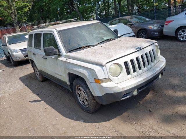  Salvage Jeep Patriot