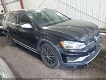  Salvage Volkswagen Golf