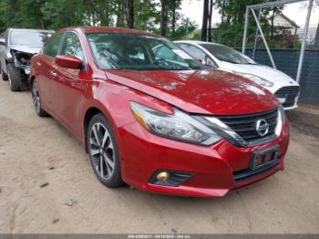  Salvage Nissan Altima