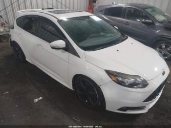  Salvage Ford Focus St
