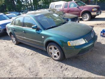  Salvage Volkswagen Passat