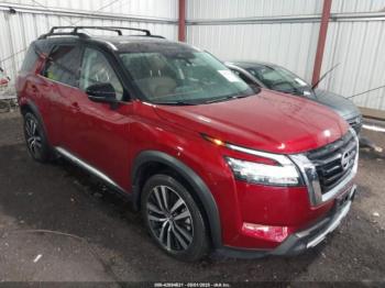 Salvage Nissan Pathfinder