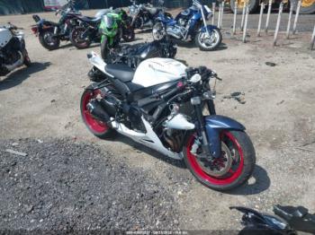  Salvage Suzuki Gsx-r600