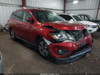  Salvage Nissan Pathfinder