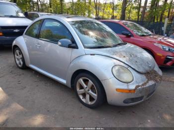  Salvage Volkswagen Beetle