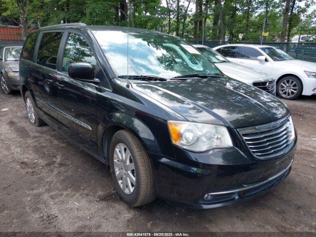  Salvage Chrysler Town & Country
