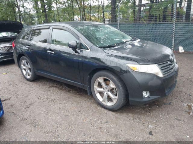 Salvage Toyota Venza