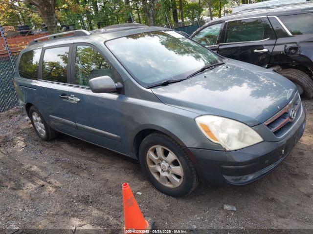  Salvage Hyundai Entourage