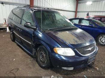  Salvage Chrysler Town & Country