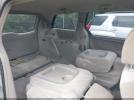 Toyota Sienna Le Image 11