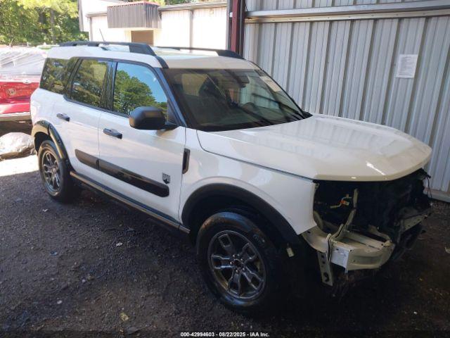  Salvage Ford Bronco
