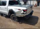 Nissan Frontier Pro-4x 4x4 Image 2