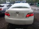 Toyota Camry Xle Image 2