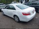 Toyota Camry Le Image 5