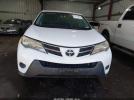 Toyota RAV4 Le Image 11