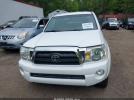 Toyota Tacoma Prerunner V6 Image 9
