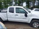 Toyota Tacoma Prerunner V6 Image 2
