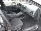 Chrysler 200 Limited Image 3