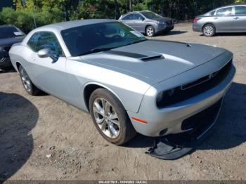  Salvage Dodge Challenger