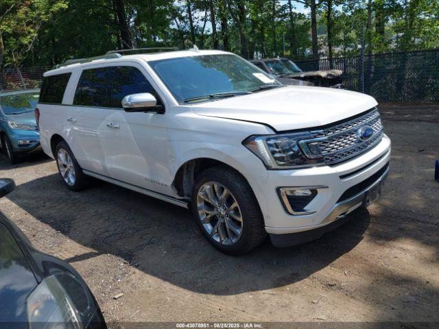  Salvage Ford Expedition