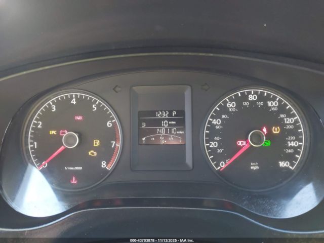 Volkswagen Jetta 2.0l S Image 3