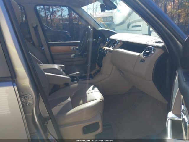 Land Rover LR4 Image 4