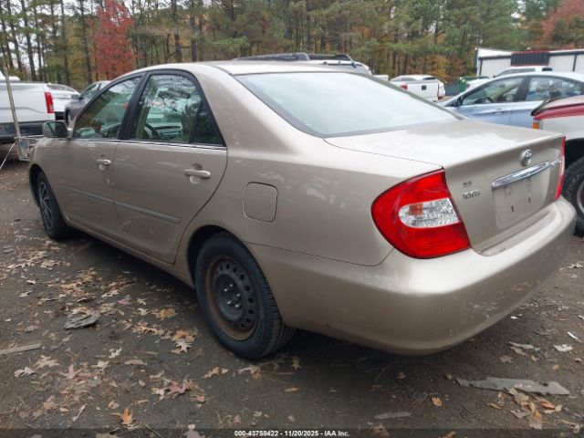 Toyota Camry Xle Image 8