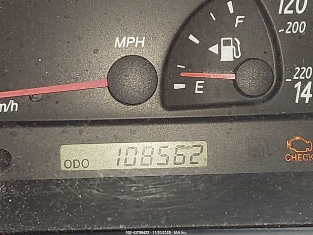 Toyota Camry Xle Image 4