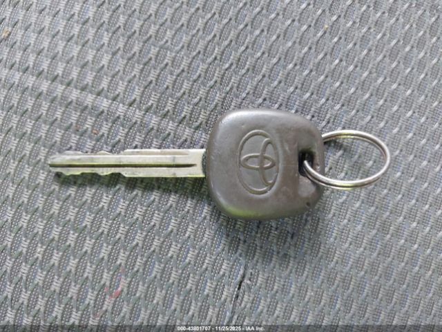 Toyota Tacoma Prerunner V6 Image 16