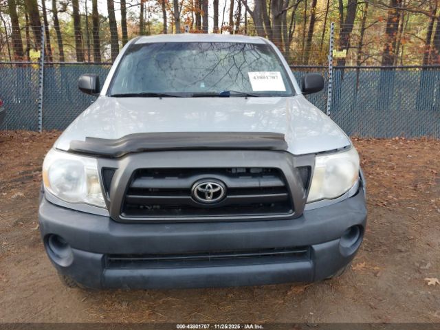 Toyota Tacoma Prerunner V6 Image 12